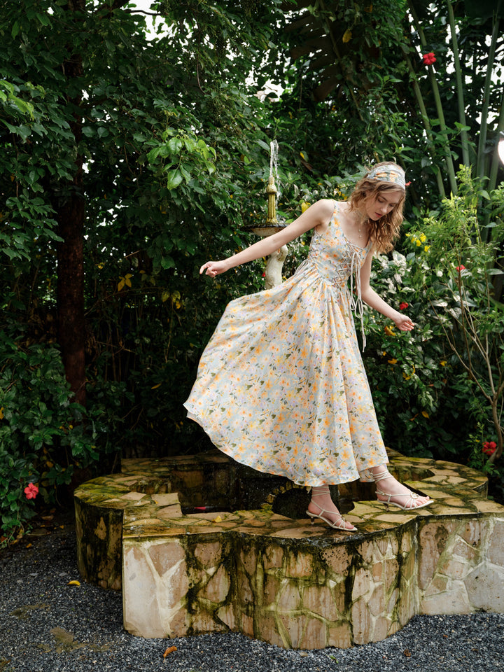 Adelia 17 | lace up daisy linen dress