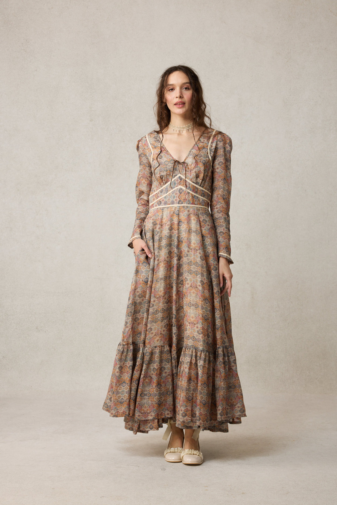 Chelse 19 |Longsleeved Linen Dress Gown