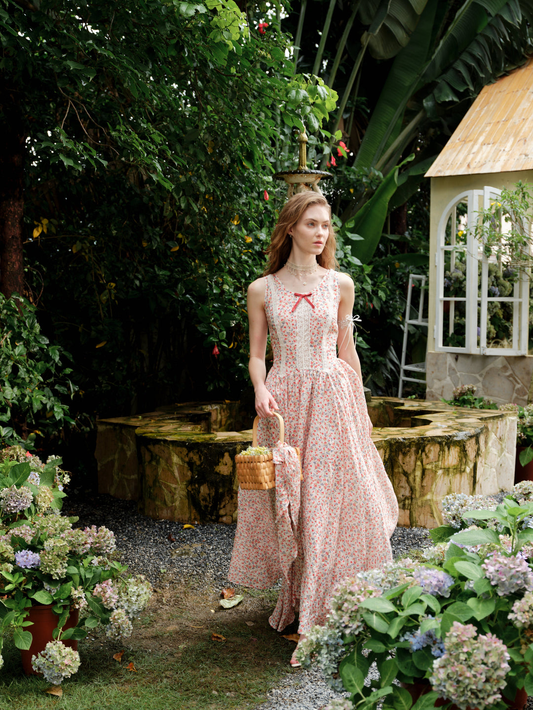 Vanille 18 | Jane’s Garden Dress