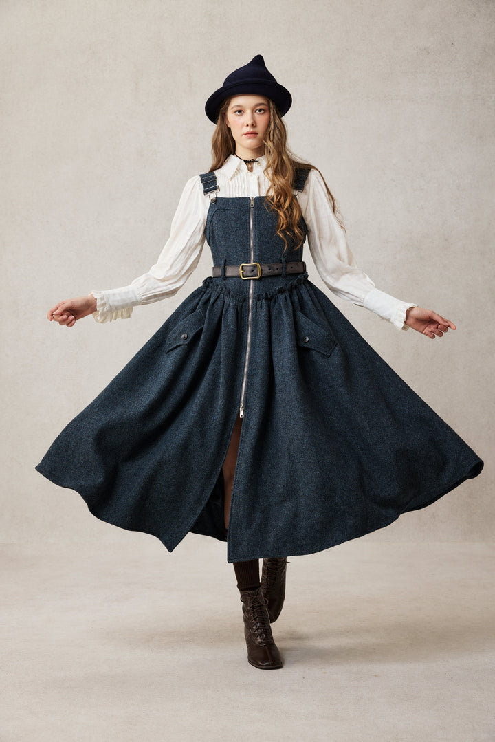 Tess 31 |100% Wool Halter Dress