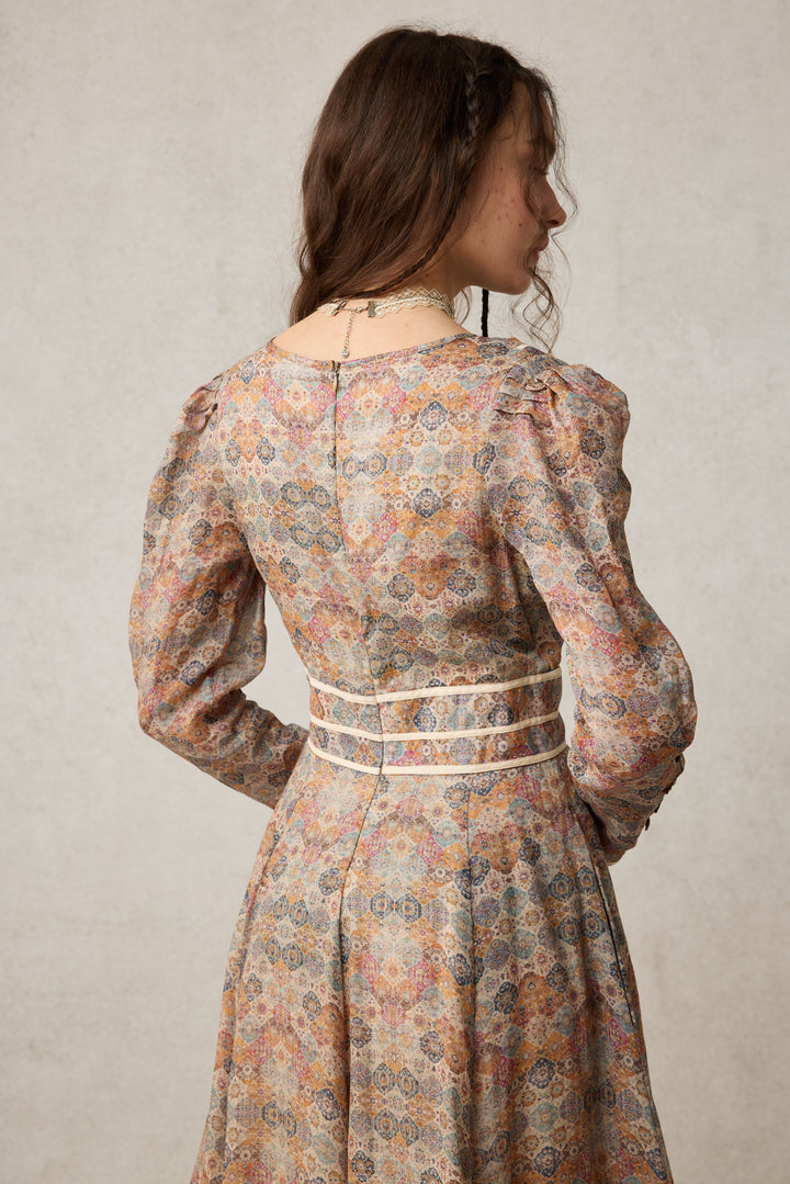 Chelse 19 |Longsleeved Linen Dress Gown