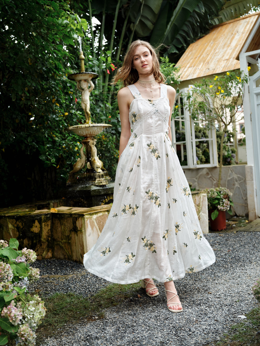Juliet | Lace & Linen Dress Gown
