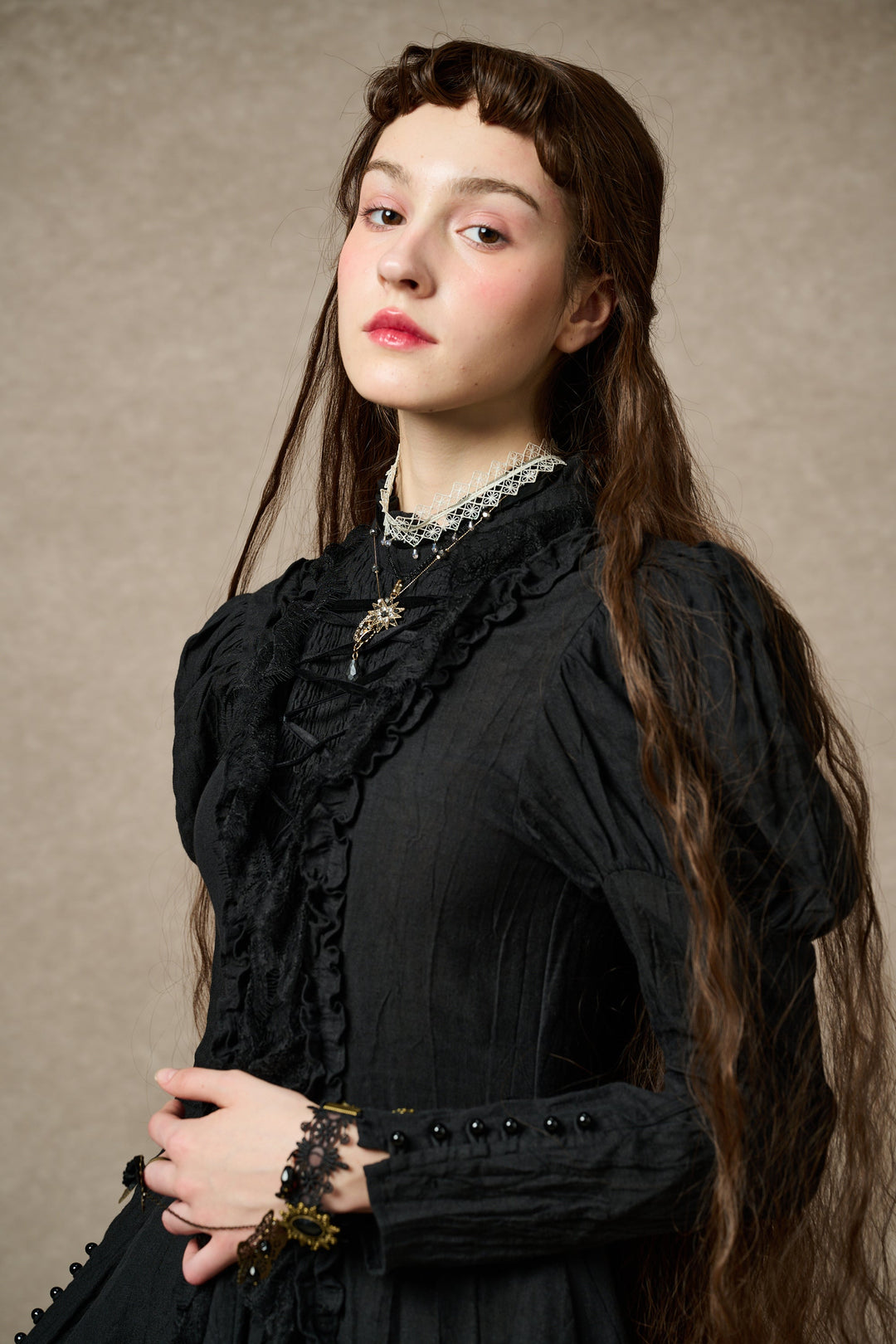 Elizabeth 15 | Victorian Linen Dress