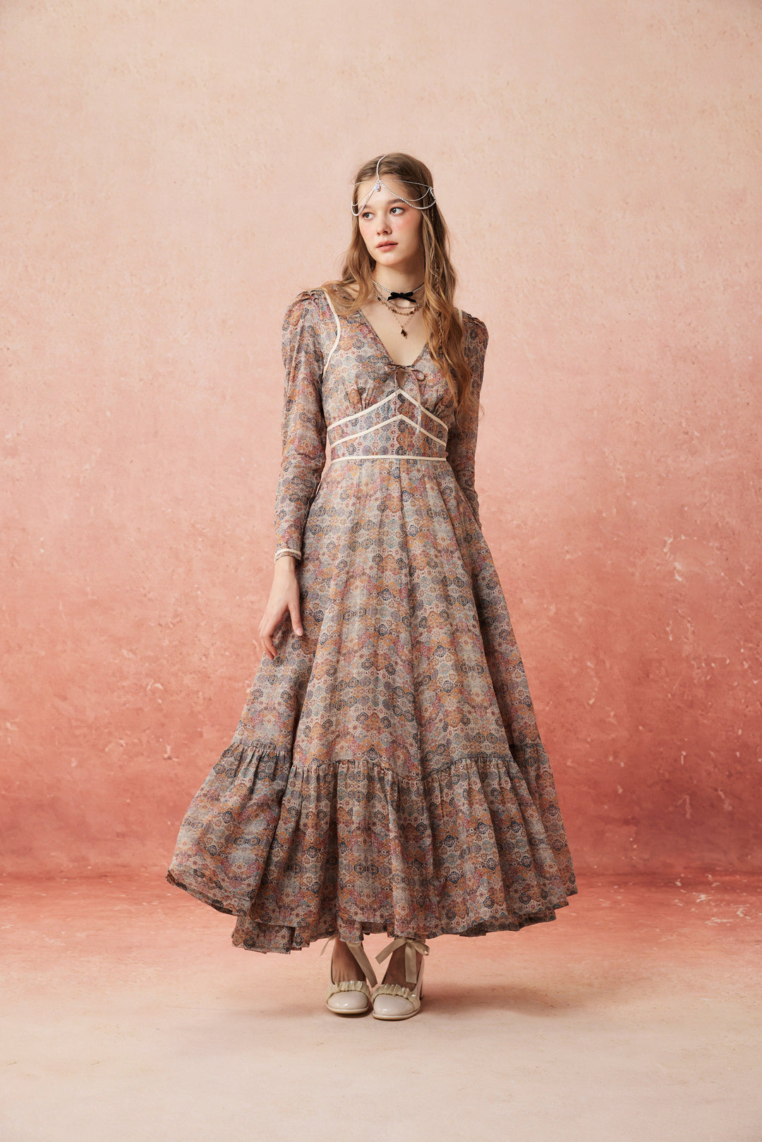 Chelse 19 |Longsleeved Linen Dress Gown