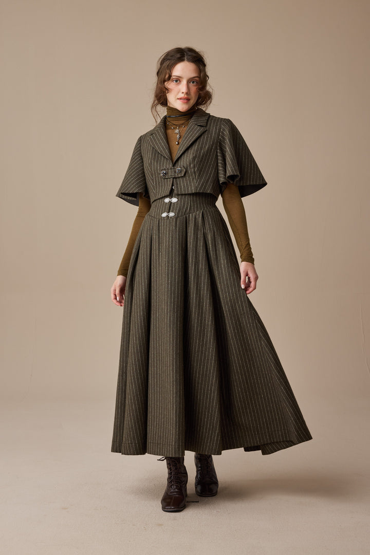 Clarise 22 |Retro Wool Skirt & Cape (2 pieces)