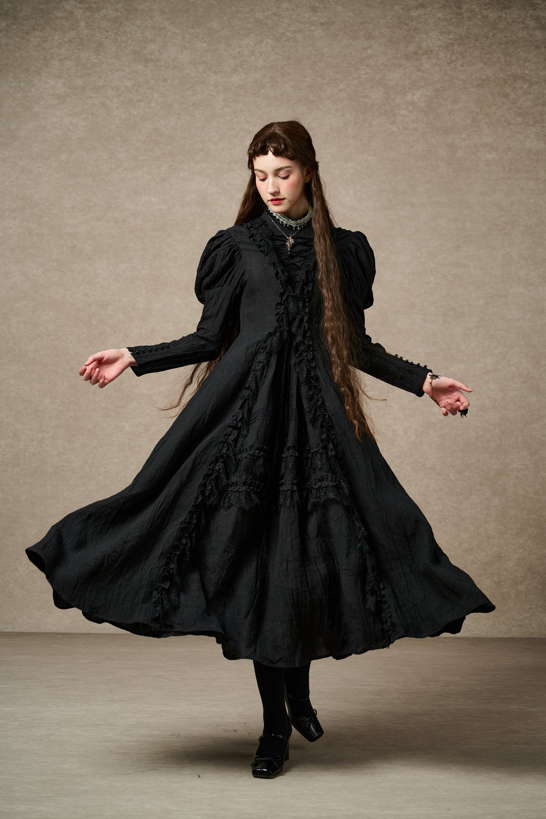 Elizabeth 15 | Victorian Linen Dress