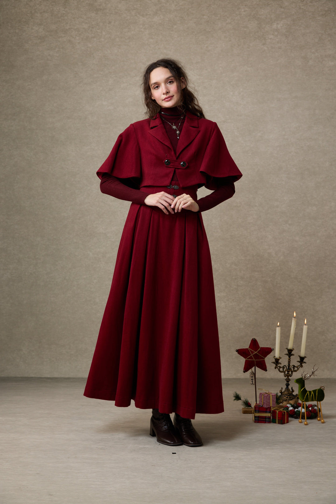 Clarise 22 |Retro Wool Skirt & Cape (2 pieces)