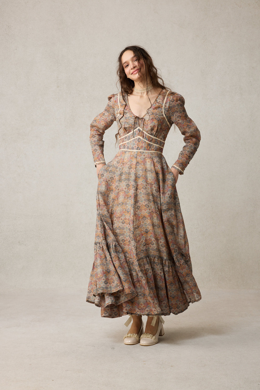 Chelse 19 |Longsleeved Linen Dress Gown