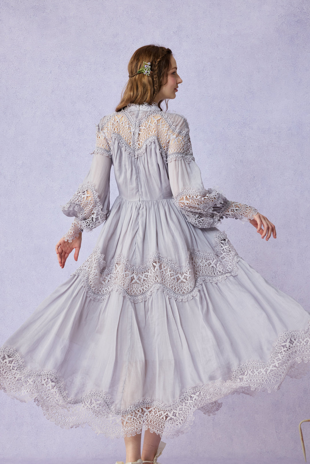 Pearlman 25 | Lace Linen Dress Gown