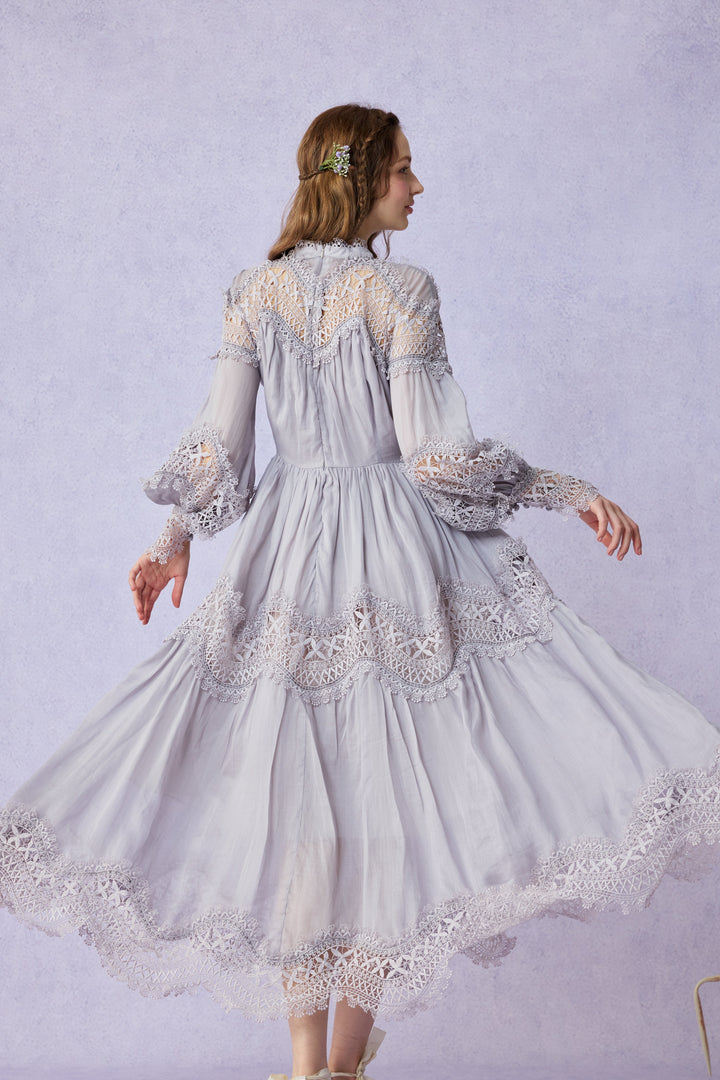 Pearlman 25 | Lace Linen Dress Gown