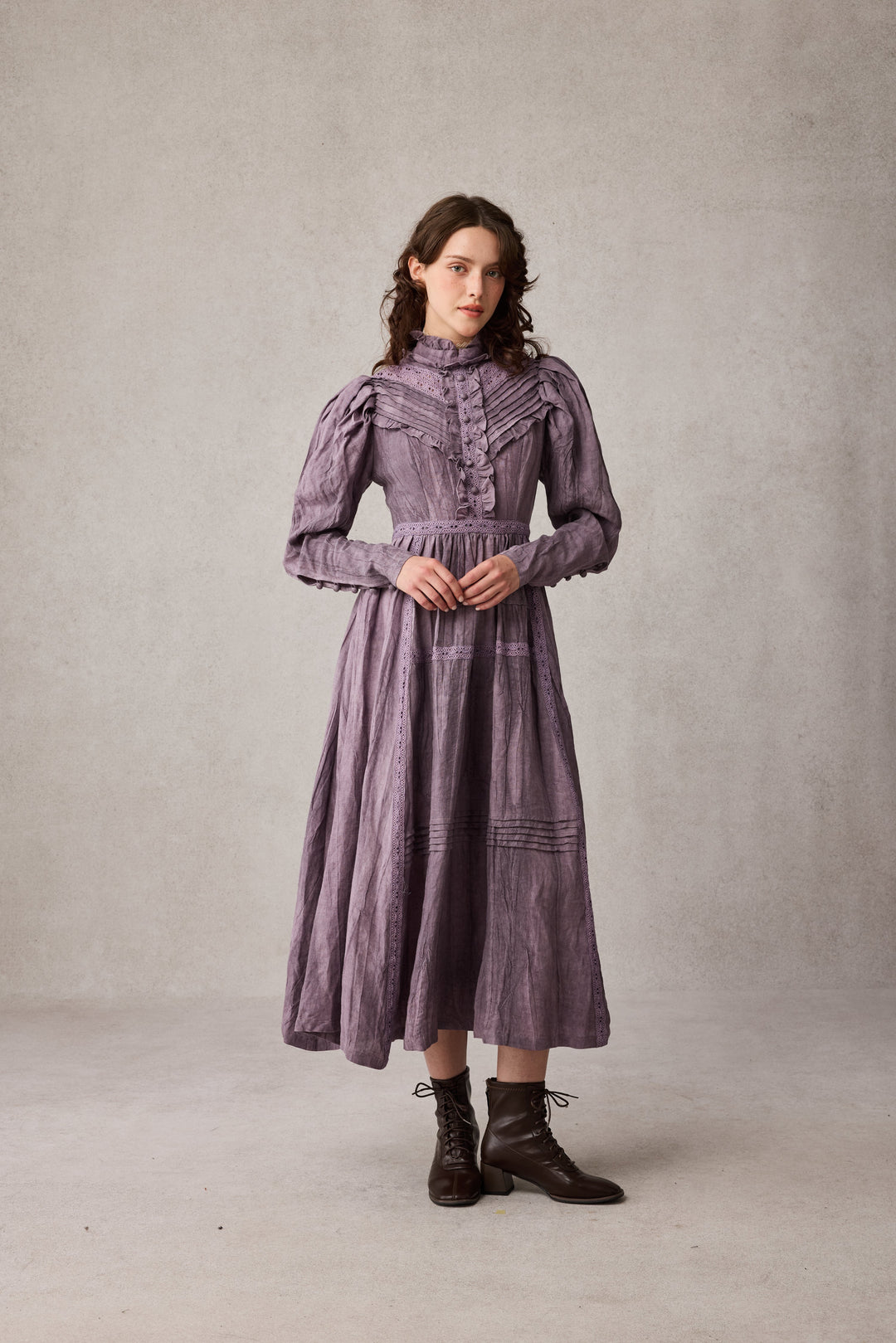 MARY 18 | VINTAGE LINEN DRESS GOWN