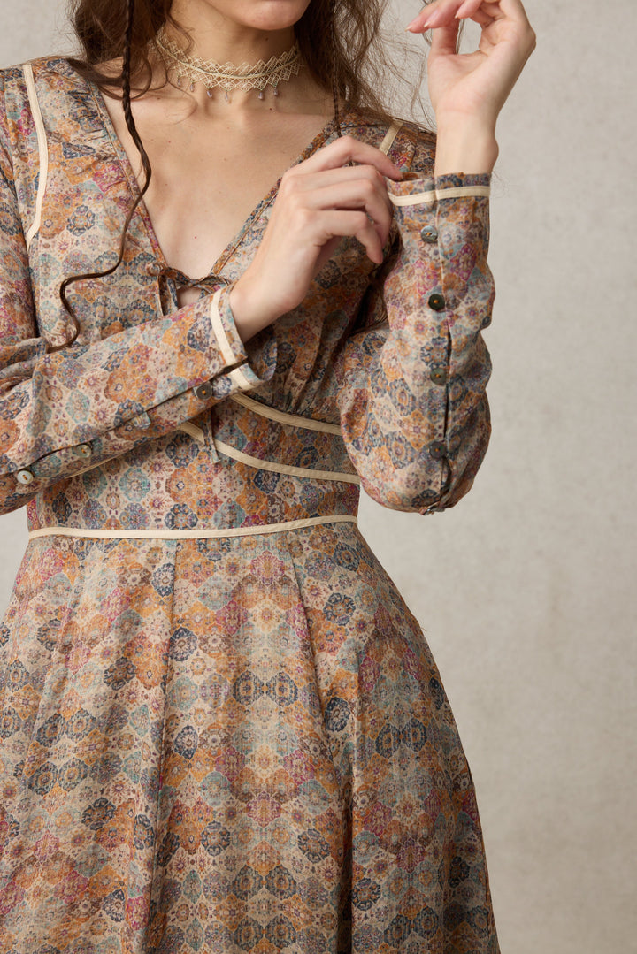 Chelse 19 |Longsleeved Linen Dress Gown
