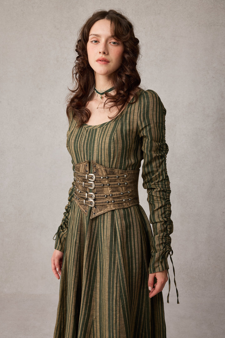 Leather underbust corset belt