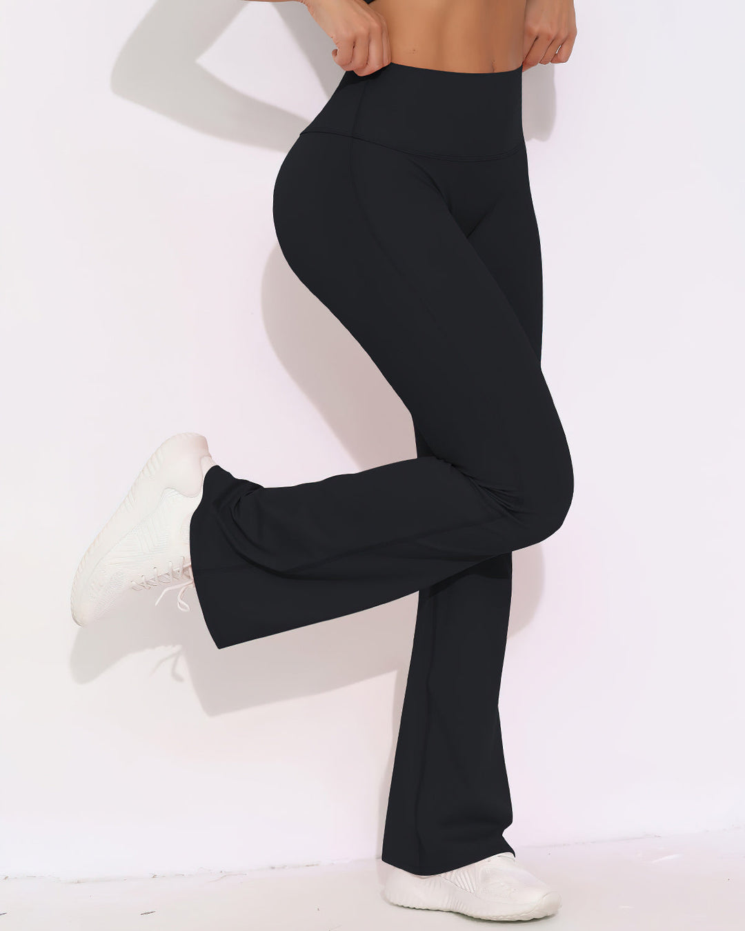 Elara Scrunch Flare Leggings - Black