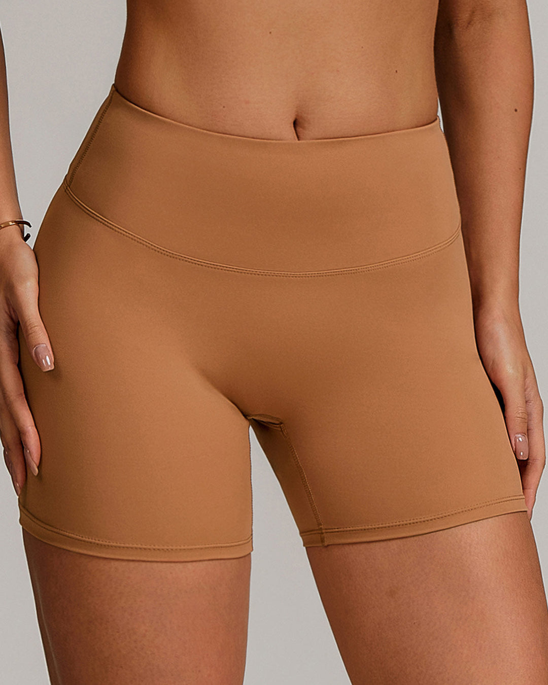 Eula Seamless Shorts - Caramel