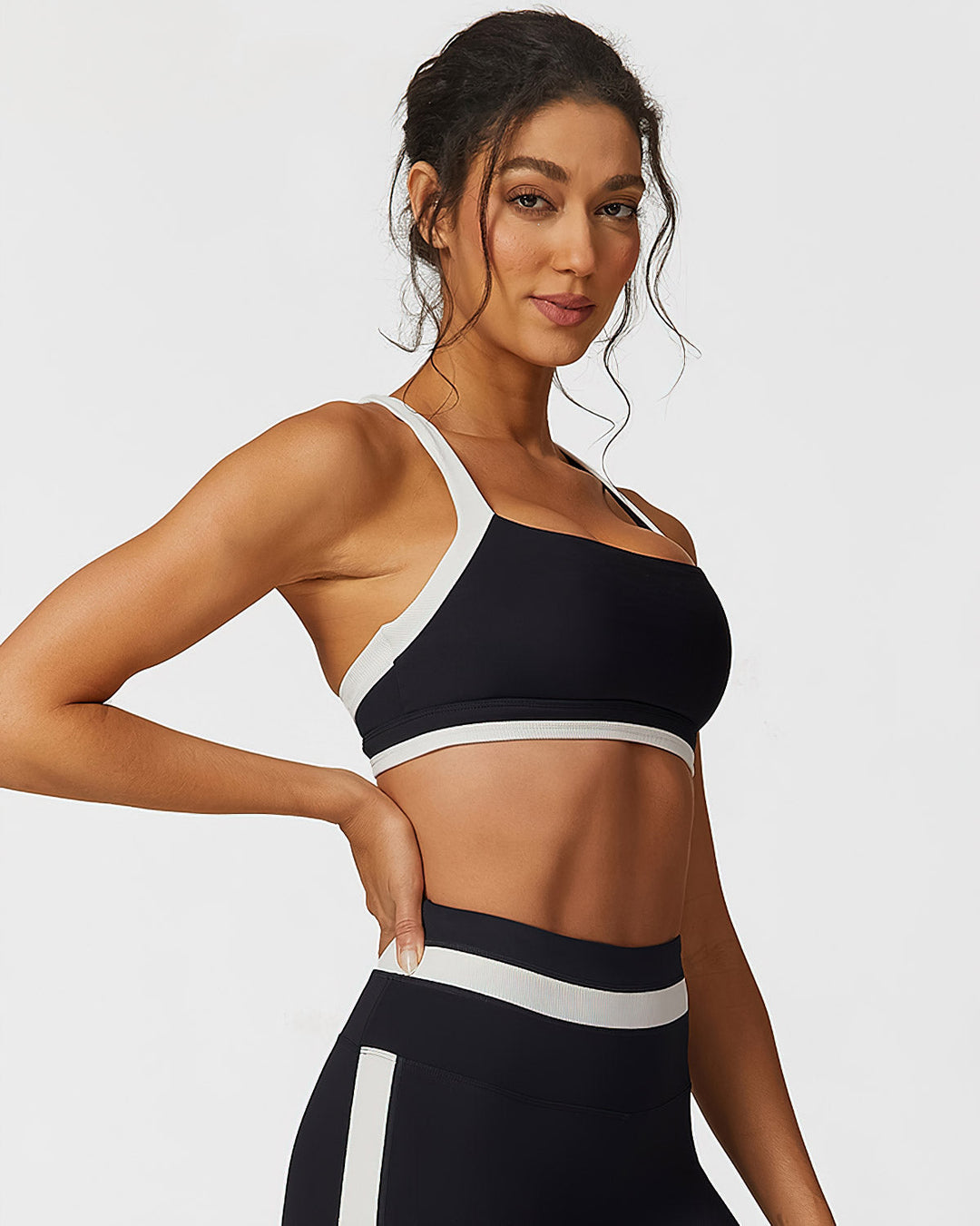 Guinevere Sports Bra - Black