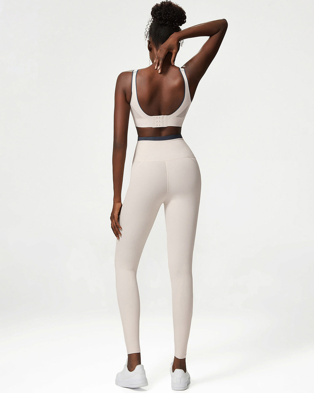Juno Sports Bra - Beige Mist