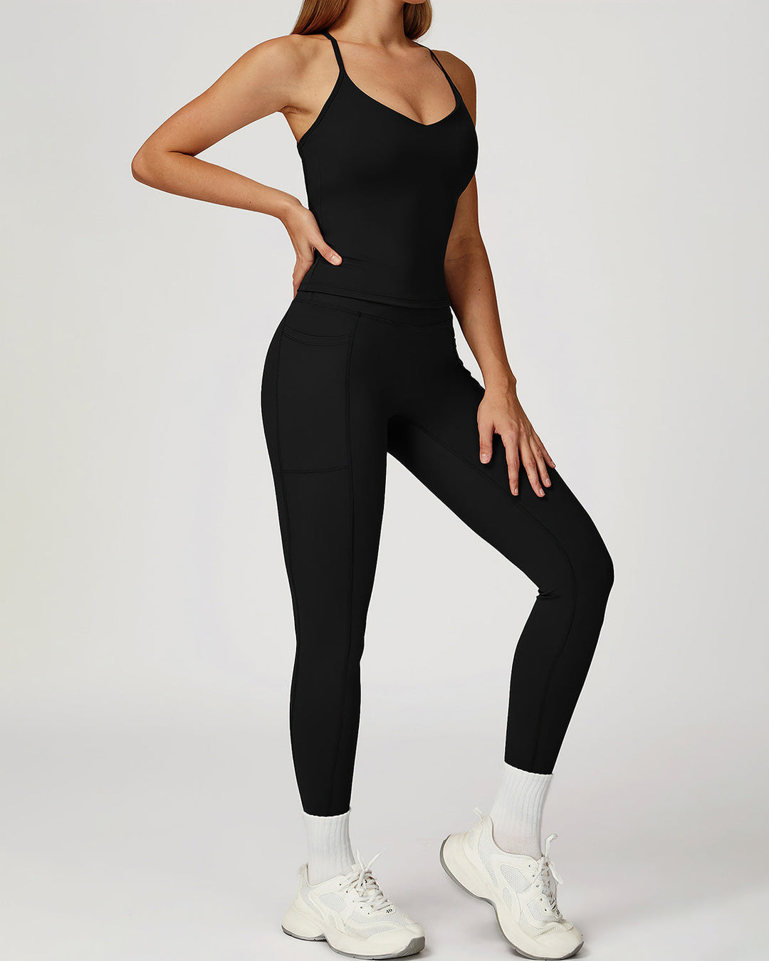 Mila Crop Top - Black
