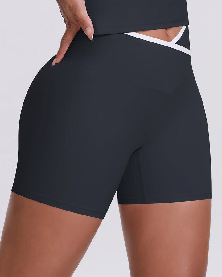 Niam Seamless Shorts - Black