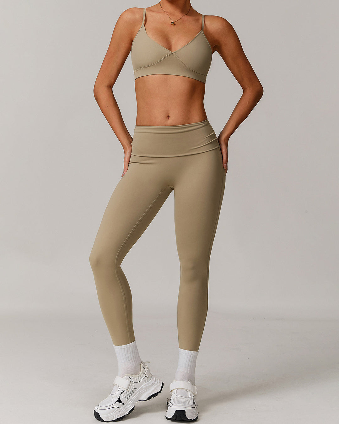 Thalassa Sports Bra - Khaki
