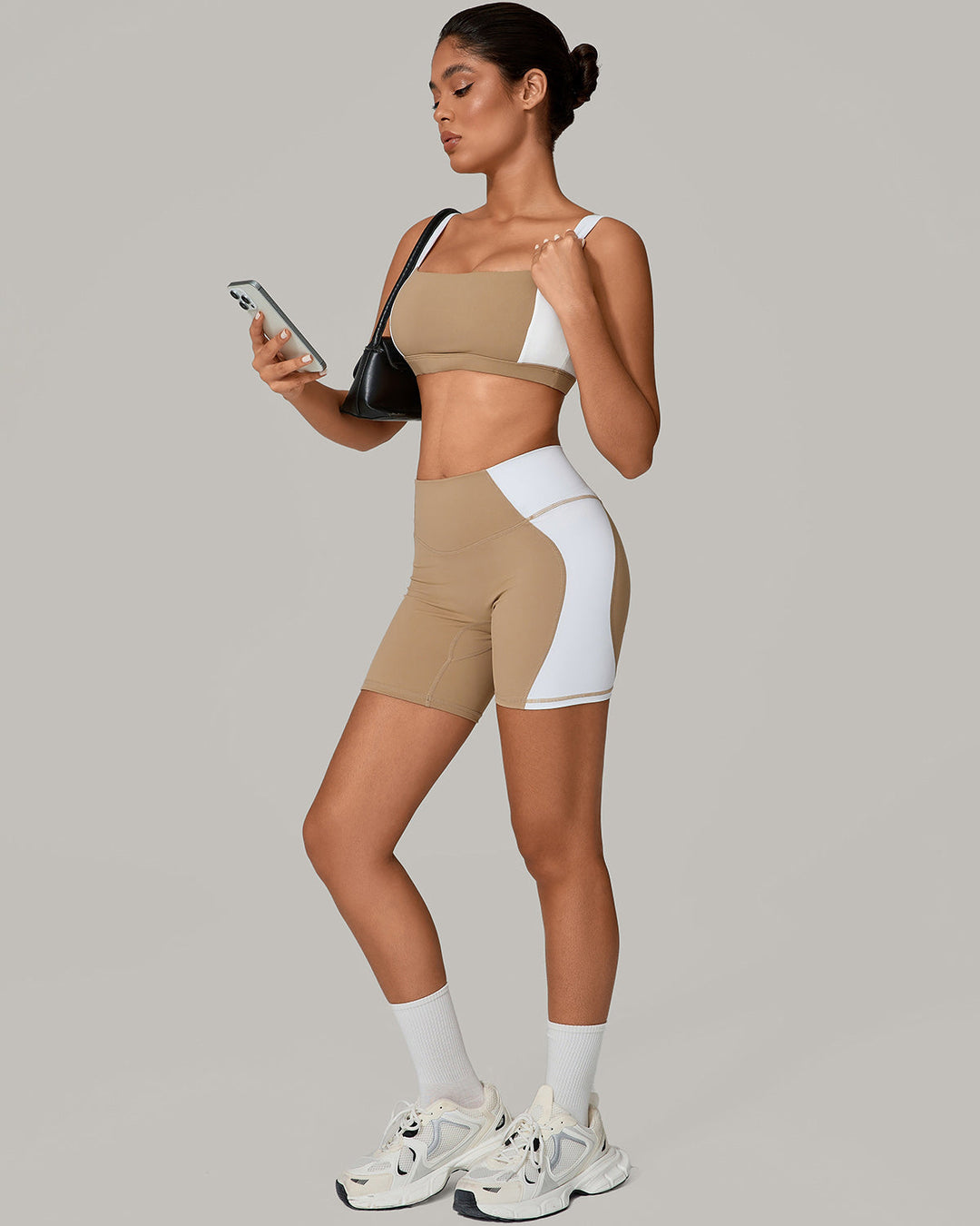 Xanthia Seamless Shorts - Khaki