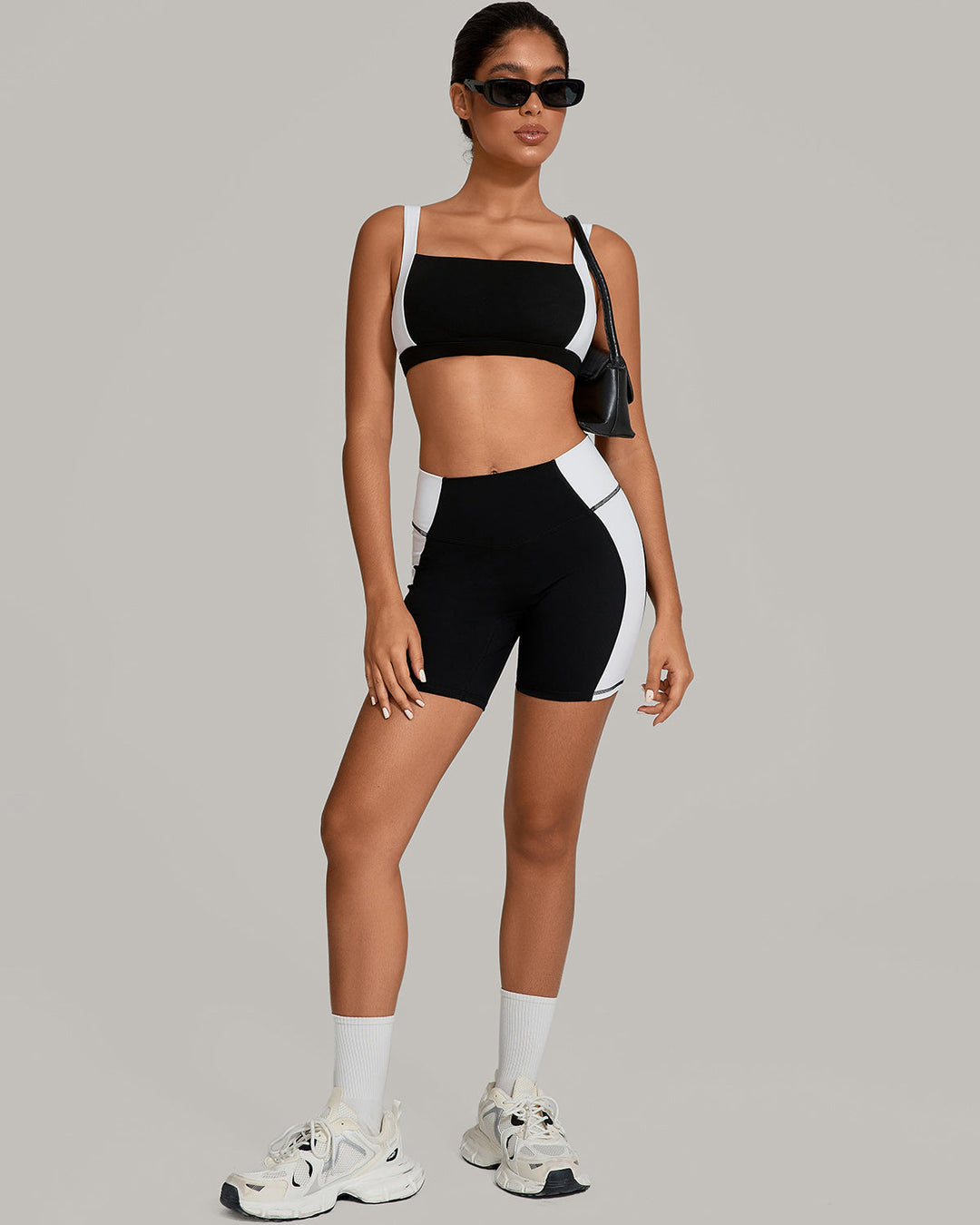 Xanthia Sports Bra - Black