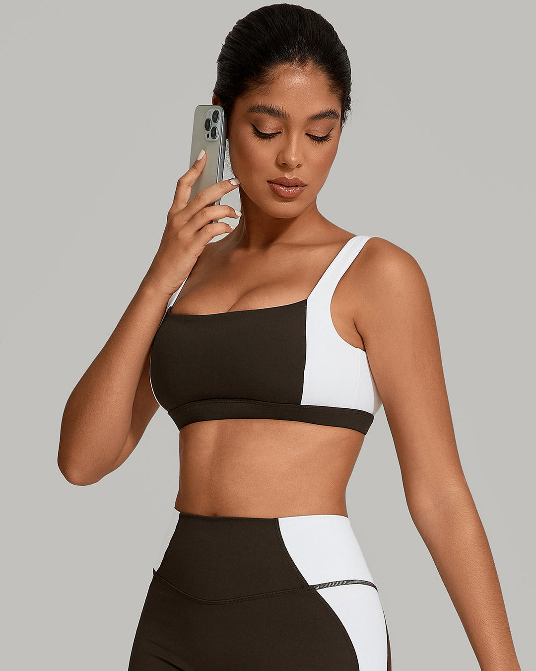 Xanthia Sports Bra - Brown