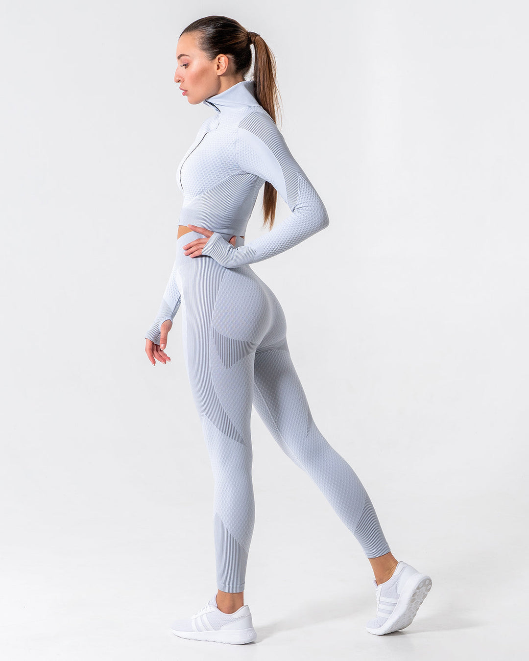 Embrace Seamless Long Sleeve - Grey
