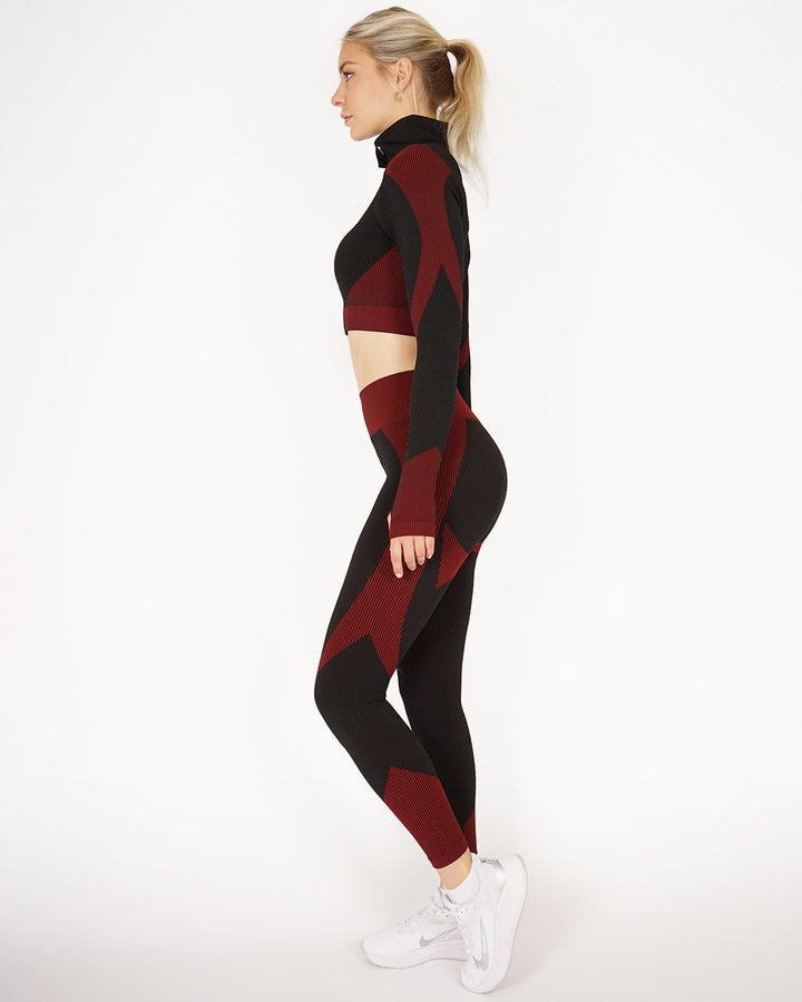 Embrace Seamless Long Sleeve - Red