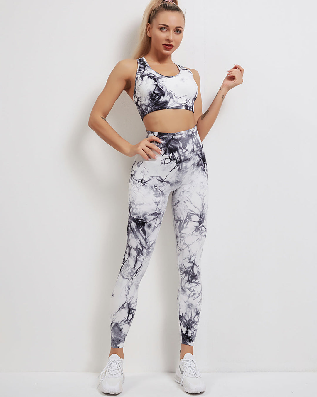 Fojo Dye Seamless Scrunch Leggings - White